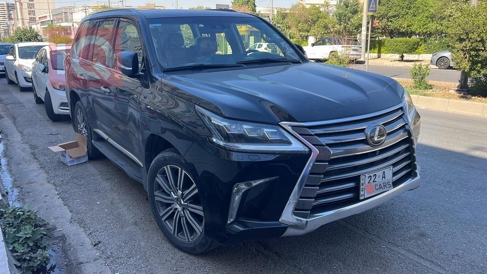 Lexus LX